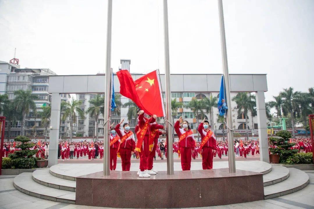 我给很好的女同事说,我很看看你老妈,它说谢谢,啥意恩?——精准问答,快速解答